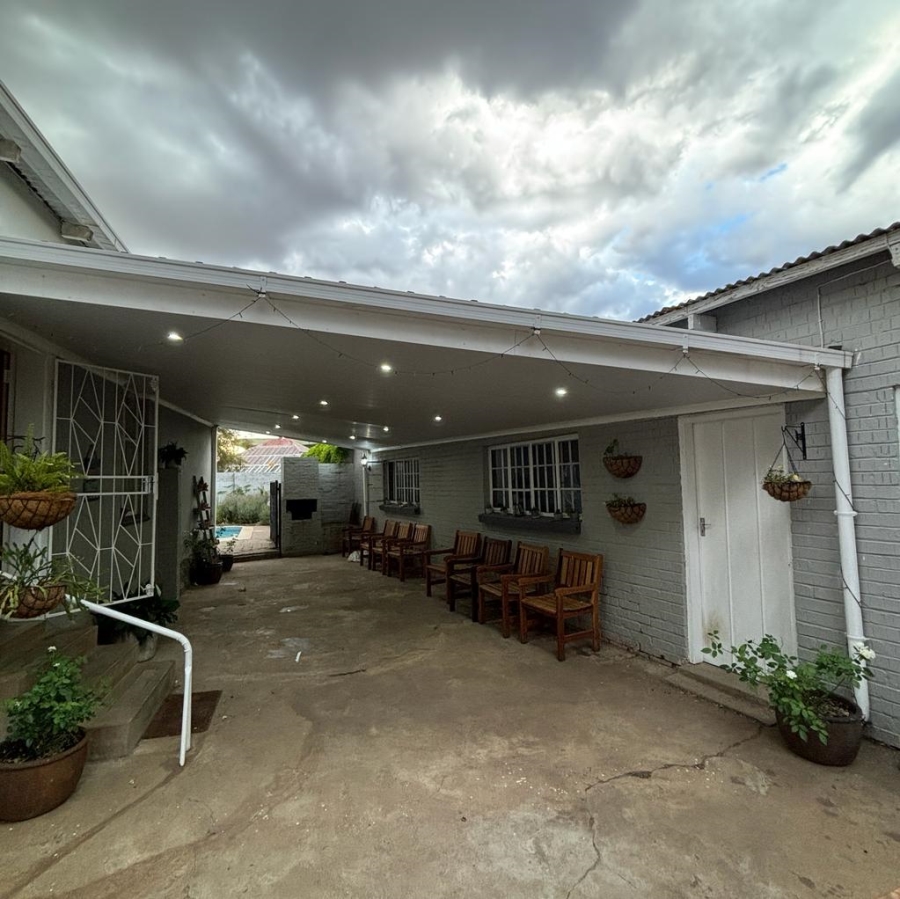 3 Bedroom Property for Sale in Belgravia Northern Cape